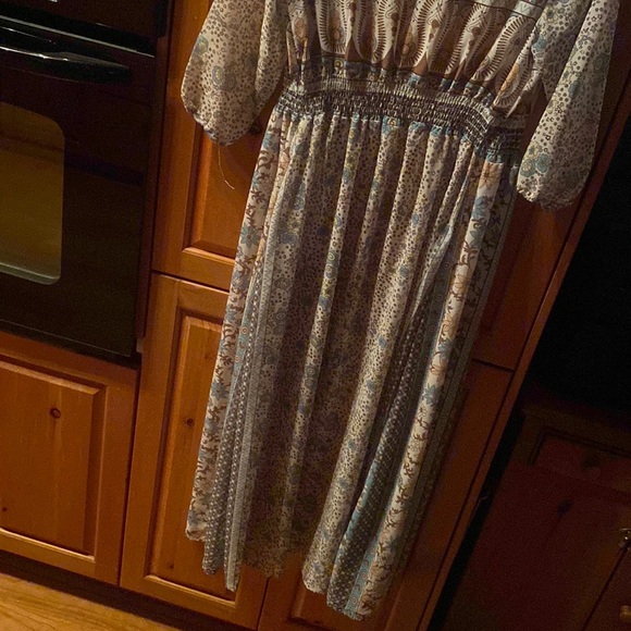 Swim cover up - Picture 2 of 2